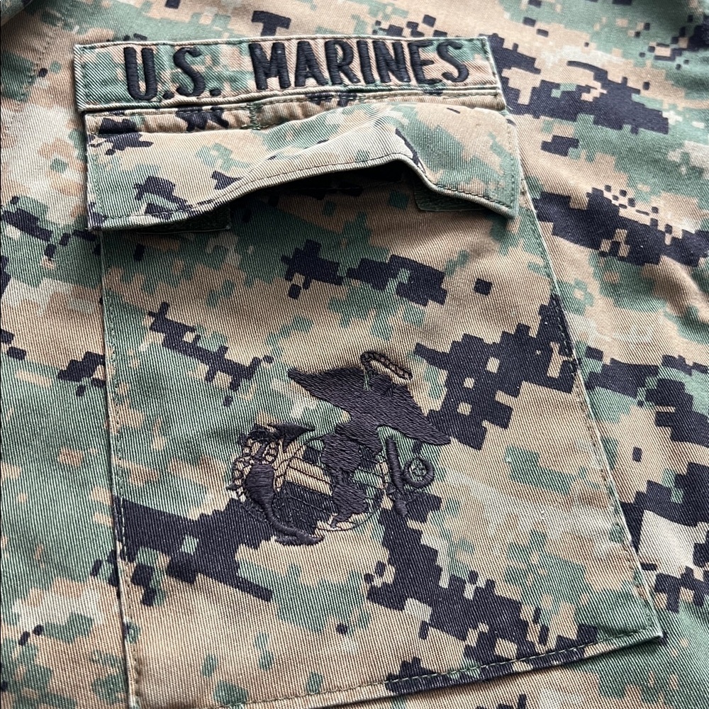 Propper International Inc USMC Camo Button-Front Utility Jacket - Size M Reg - Picture 4 of 8